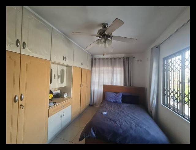 3 BEDROOM HOUSE FOR SALE IN GROVE END